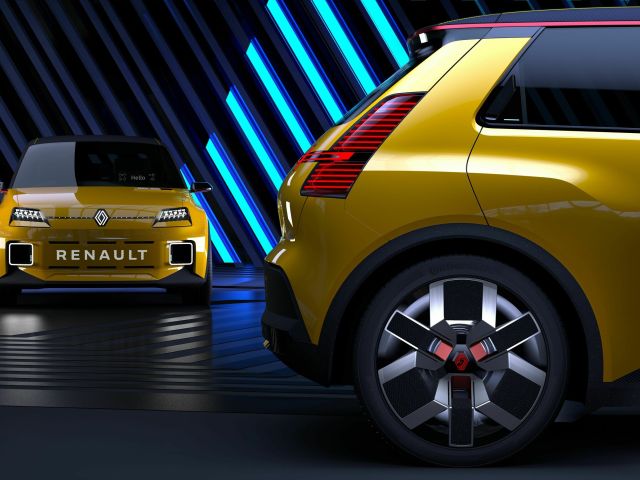 Automobil-Festival kürt die schönsten Autos - Bild 1