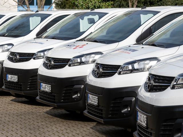 30 Opel Vivaro-e Cargo für Vinci Energies  - Bild 1