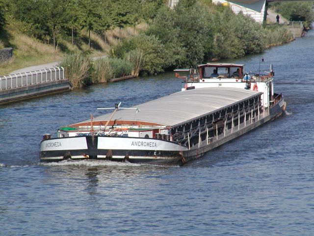 Mehr Güter auf dem Binnenschiff - Bild 1
