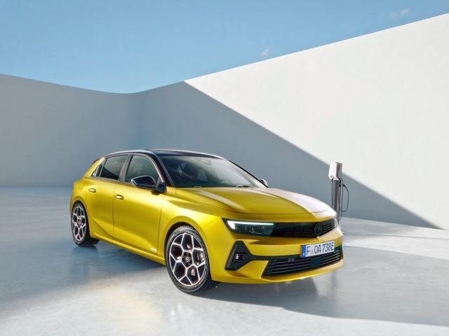Opel startet Kampagne für den Astra - Bild 1