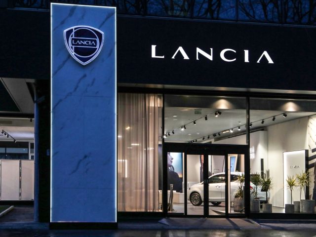 Lancia zeigt sich neu - Bild 1