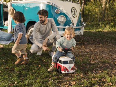 Früh übt sich, wer ein Bulli-Fahrer werden will