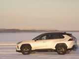 Fahrbericht Toyota RAV4 GR Sport: Dunkler Glanz für den Bestseller - Bild 5