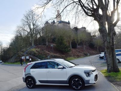 Unterwegs mit dem Kia Niro EV: Zu den Raubrittern am Rhein