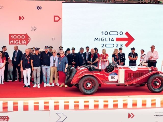 Bei der Mille Miglia geht es um Zehntel - Bild 1