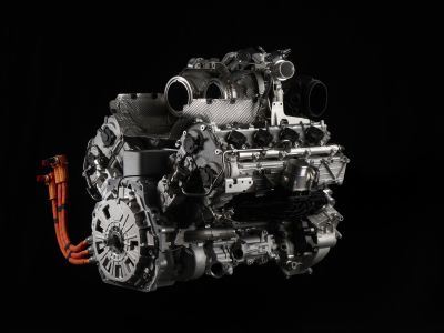 Mehr Emotion, weniger Emission: Huracán-Nachfolger bekommt drei E-Motoren