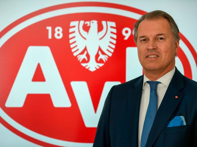 Lutz Leif Linden ist neuer Präsident des Automobilclub von Deutschland - Bild 1