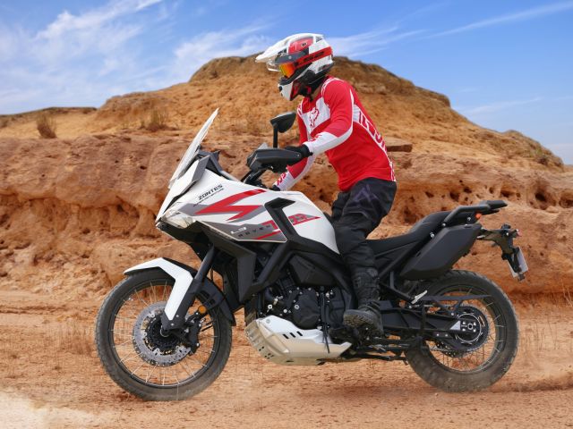 Zontes überspringt gleich eine ganze Klasse - Bild 1