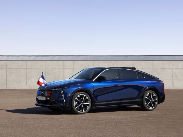 Der Präsident fährt DS - Bild 1