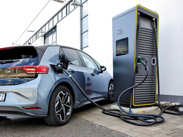 Ratgeber: Noch schneller Schnellladen - Bild 1