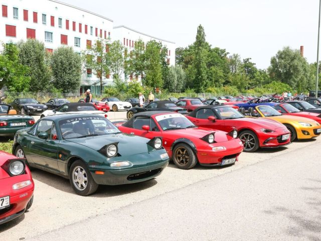 Bis zu 350 Roadster und zwei besondere Gäste - Bild 1