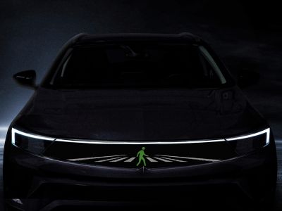 Opel denkt bei Licht mehr als nur an Scheinwerfer