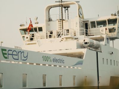 Elektrofähre legt 50 Seemeilen zurück