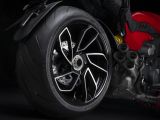 Auch die Ducati Diavel wird zur V4 - Bild 16