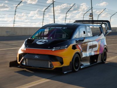 Noch ein Rekordversuch: Im Elektrovan auf den Pikes Peak