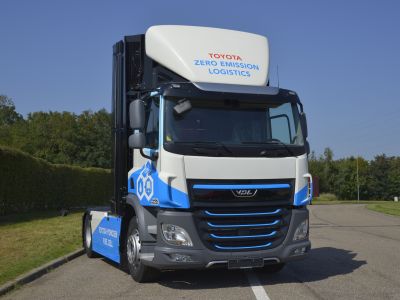Toyota testet Einsatz von Brennstoffzellen-Lkw in Europa
