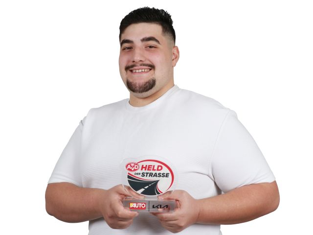 23-Jähriger bewahrt Autofahrer vor Schlimmerem - Bild 1