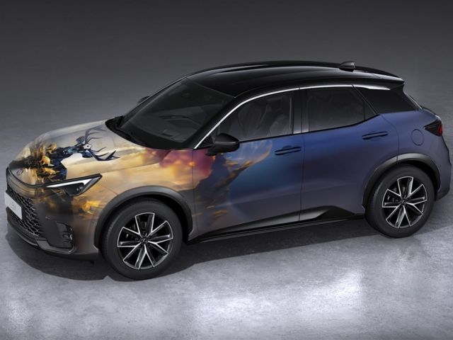 Hirsch und Kois treffen sich auf dem Lexus LBX - Bild 1