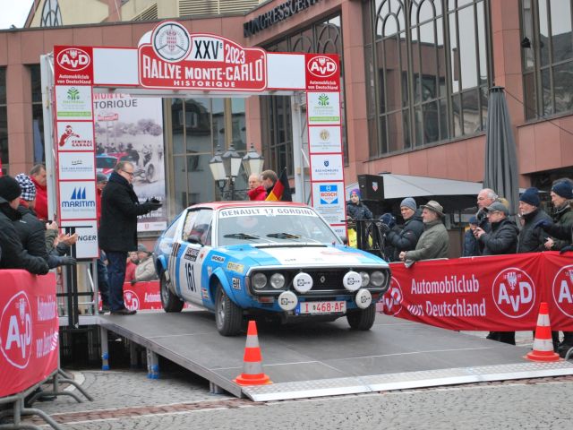 Auch Bad Homburg ist Teil der Rallye Monte-Carlo Historique - Bild 1