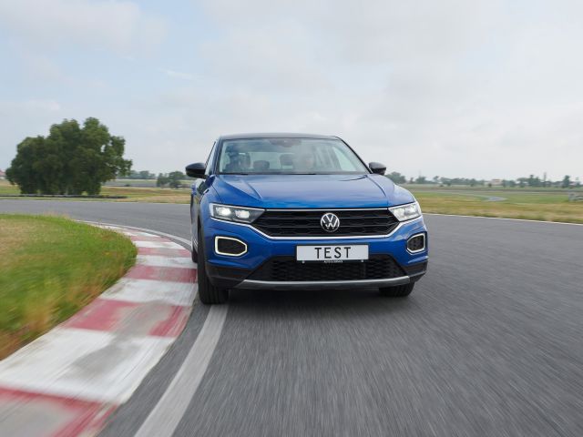 ADAC testet 16 Sommerreifen: Nur einer lässt Federn - Bild 1