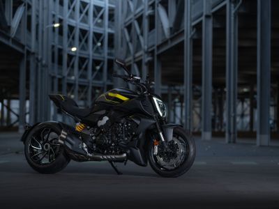 Ducati stellt die Diavel stärker heraus