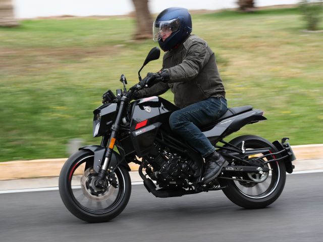 Peugeot Motocycles fächert sich auf  - Bild 1