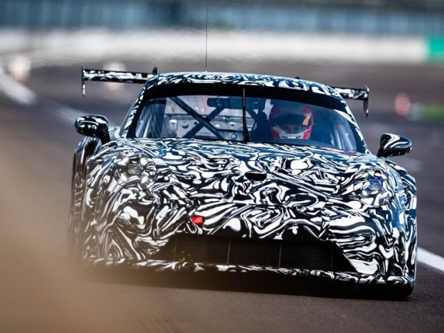 Neuer Porsche 911 für den Cup - Bild 1