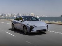 Lexus schlägt ein neues ES-Kapitel auf