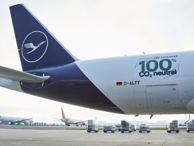 Methanol als Rohstoff für nachhaltigen Flugkraftstoff qualifiziert