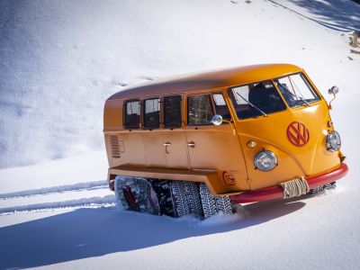 Volkswagen erweckt Raupen-Bulli wieder zum Leben