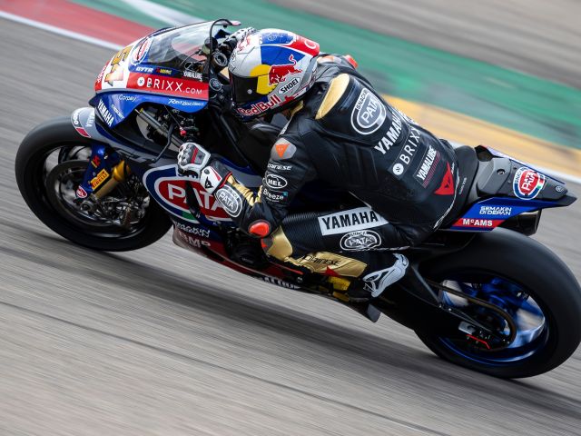 Yamaha fährt am Sachsenring Rennhistorie auf - Bild 1