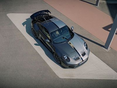 Porsche Supercup beschenkt sich selbst 