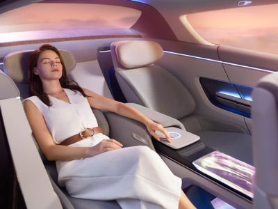 Yanfeng: Statt langweiliger Langstrecke eine Runde Karaoke