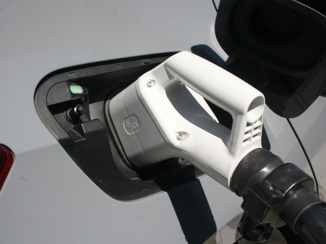 Das Elektroauto versichern: Worauf ist zu achten? - Bild 1