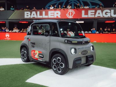 Der Citroën Ami begleitet die Baller League