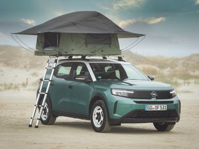 Camping-Schlafplatz für den Opel Frontera - Bild 1
