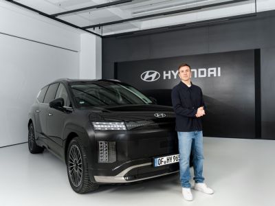 Mario Götze fährt Ioniq 9