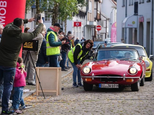 Klosterpforte Marienfeld Start und Ziel der OWL Klassik - Bild 1