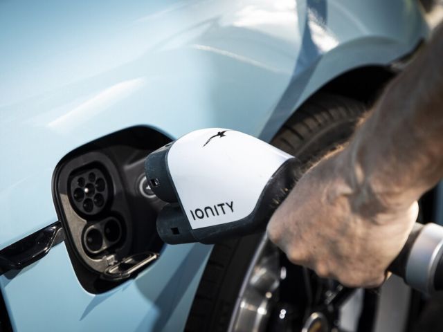 Auch moderne Fahrbatterien sind wetterfühlig - Bild 1