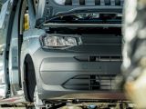VW startet Produktion des aufgefrischten Caddy - Bild 4