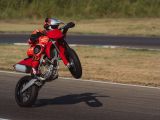 Ducati Desmo 450 SM ab Dezember verfügbar - Bild 5