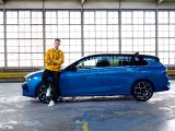 Drei Sportler legen sich für den Opel Astra ins Zeug - Bild 6