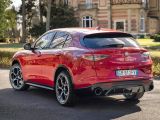 Alfa Romeo Tonale: Der erste hängt am Stecker - Bild 12