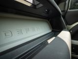 Praxistest Land Rover Defender 110: Gelände-Legende mit High-Tech-Touch - Bild 12