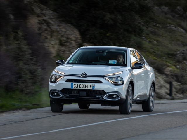 Citroën ë-C4 mit mehr Leistung und Reichweite - Bild 1