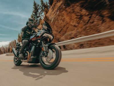 Die Pan America für Aspahltsüchtige