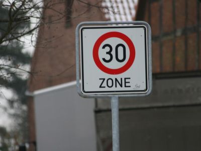 Der AvD ist für Augenmaß statt pauschaler Tempolimits