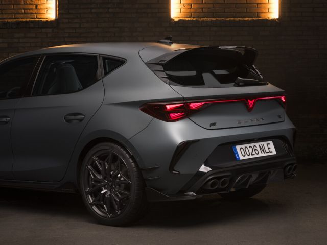 Cupra im Abt-Trim ab Werk - Bild 1