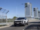 Der Jeep Compass 4xe Elektro krönt die Baureihe - Bild 9