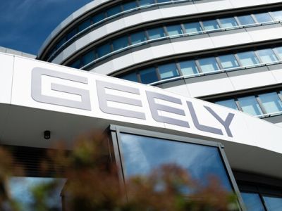 Geely setzt Wachstumskurs fort